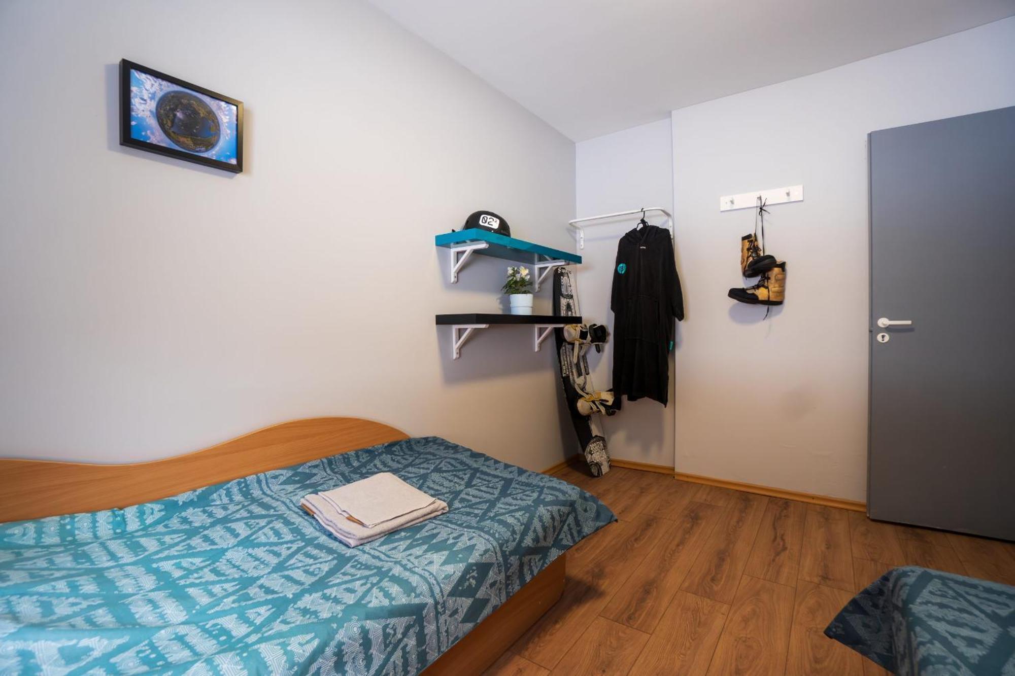 Namelis Ant Vilnojos Ezero Kranto Guest House Suderve Exterior photo